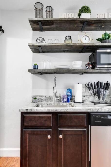 Charming, Happy 1-Bed Oasis: Rva Retreat Awaits! Daire Richmond Dış mekan fotoğraf